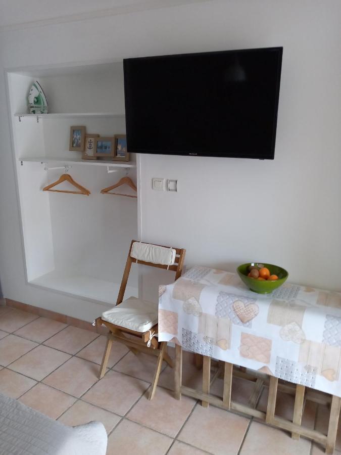 Aigues Mortes Studio De Vacances En Camargue Extérieur photo